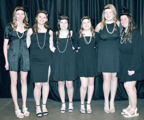 THE ROARING TWENTIES came to life at Stockton’s “The Great Gatsby” Prom on Saturday, April 20th, with the servers stepping back into time in their attire. Cheyenne Hoeting, Shae Yohon, Camille Lowry, Mia Odle, Brenna Odle, and Cailee Miller are pictured.